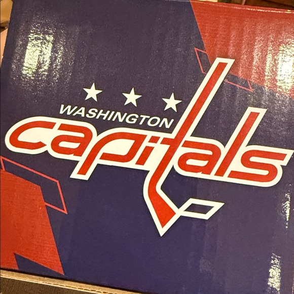 Alex Ovechkin Dental Floss Holder - Washington Capital’s Legend #8 - Picture 3 of 6